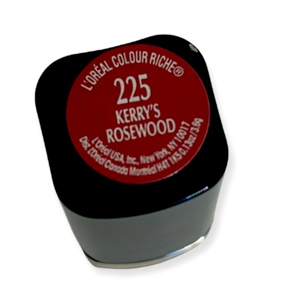 L’Oréal Colour Riche lipstick - Picture 2 of 3